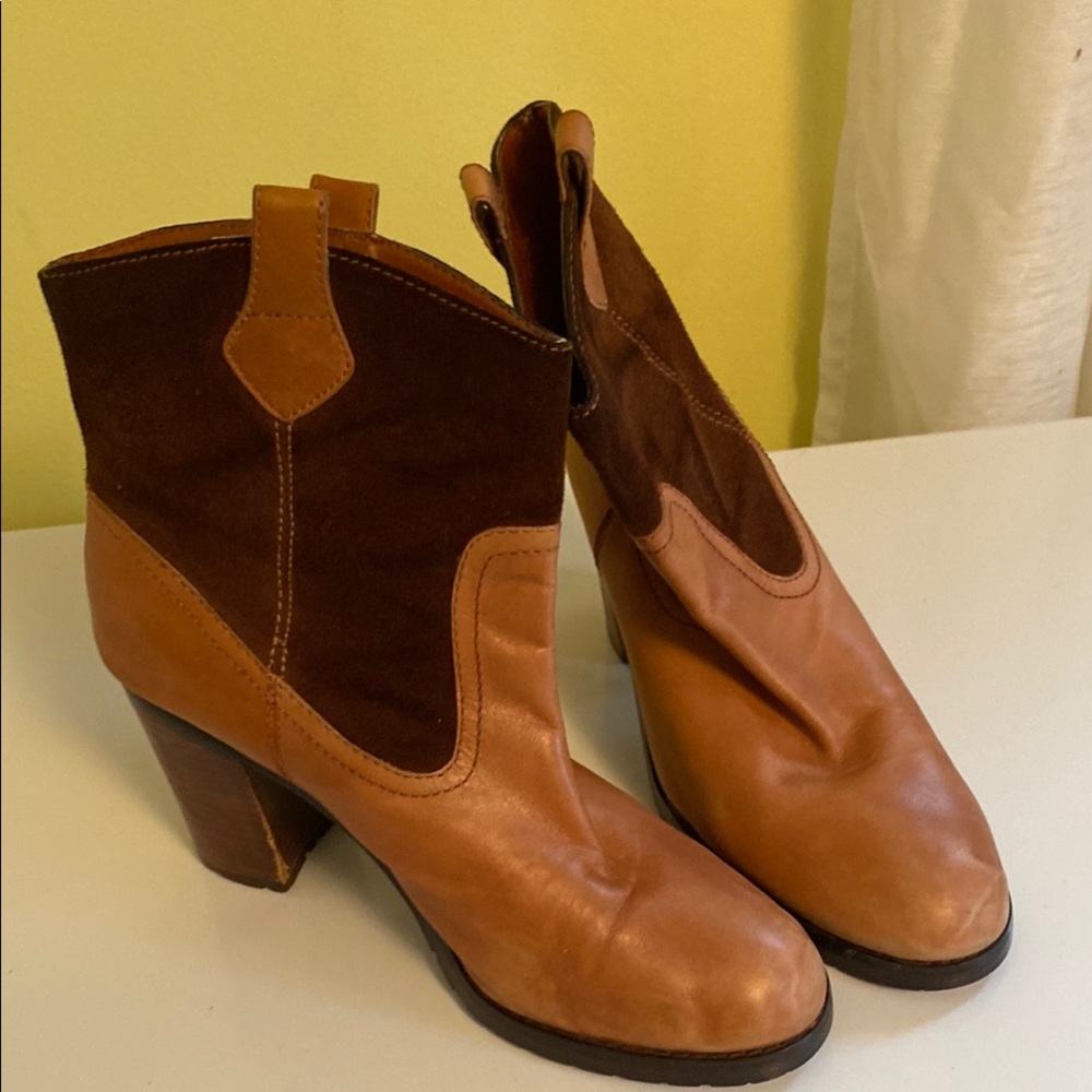 LAUREN Ralph Lauren Brown Devyn Leather 3” Heeled Round Toe Ankle Boots Size 8.5